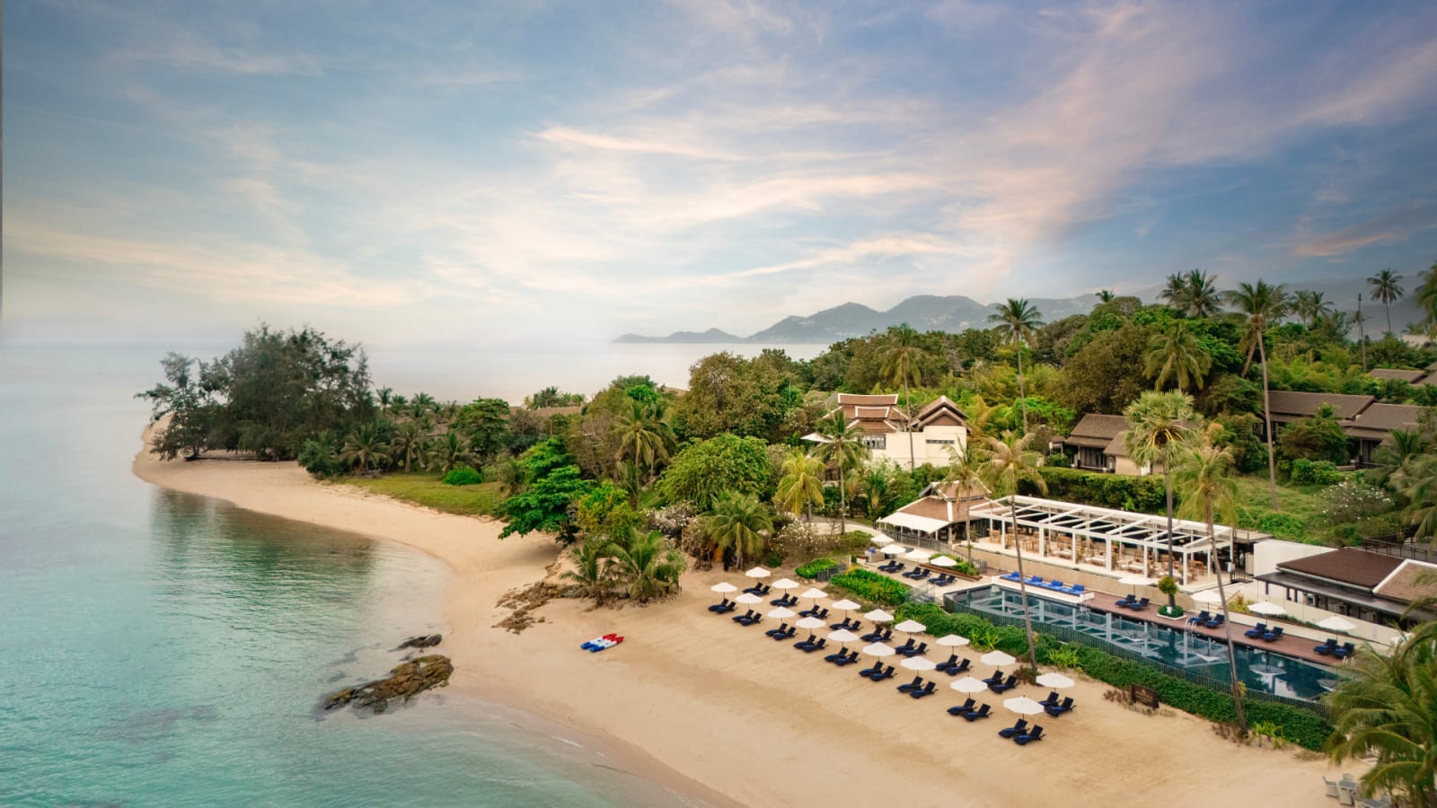 Beachfront at Anantara Lawana on the northern stretch of Chaweng Beach