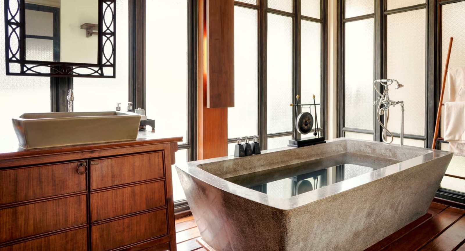 Spa treatment room at Anantara Lawana Koh Samui